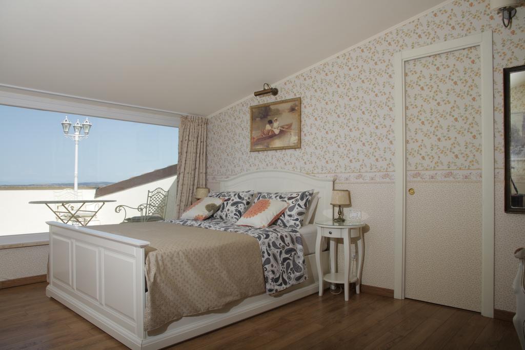 The White Villa Браччано Экстерьер фото