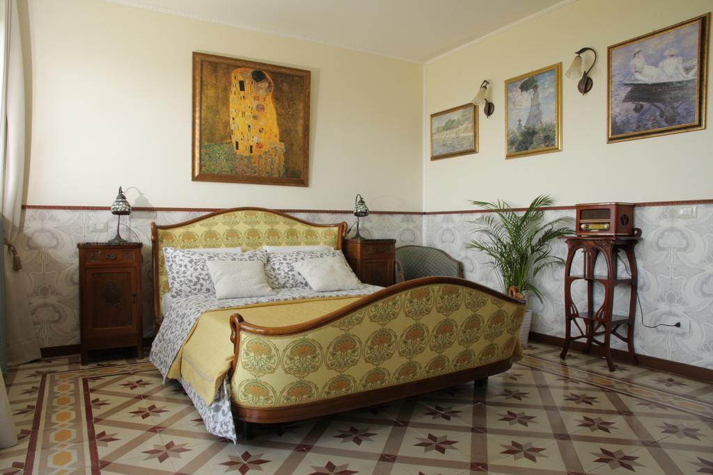 The White Villa Браччано Экстерьер фото